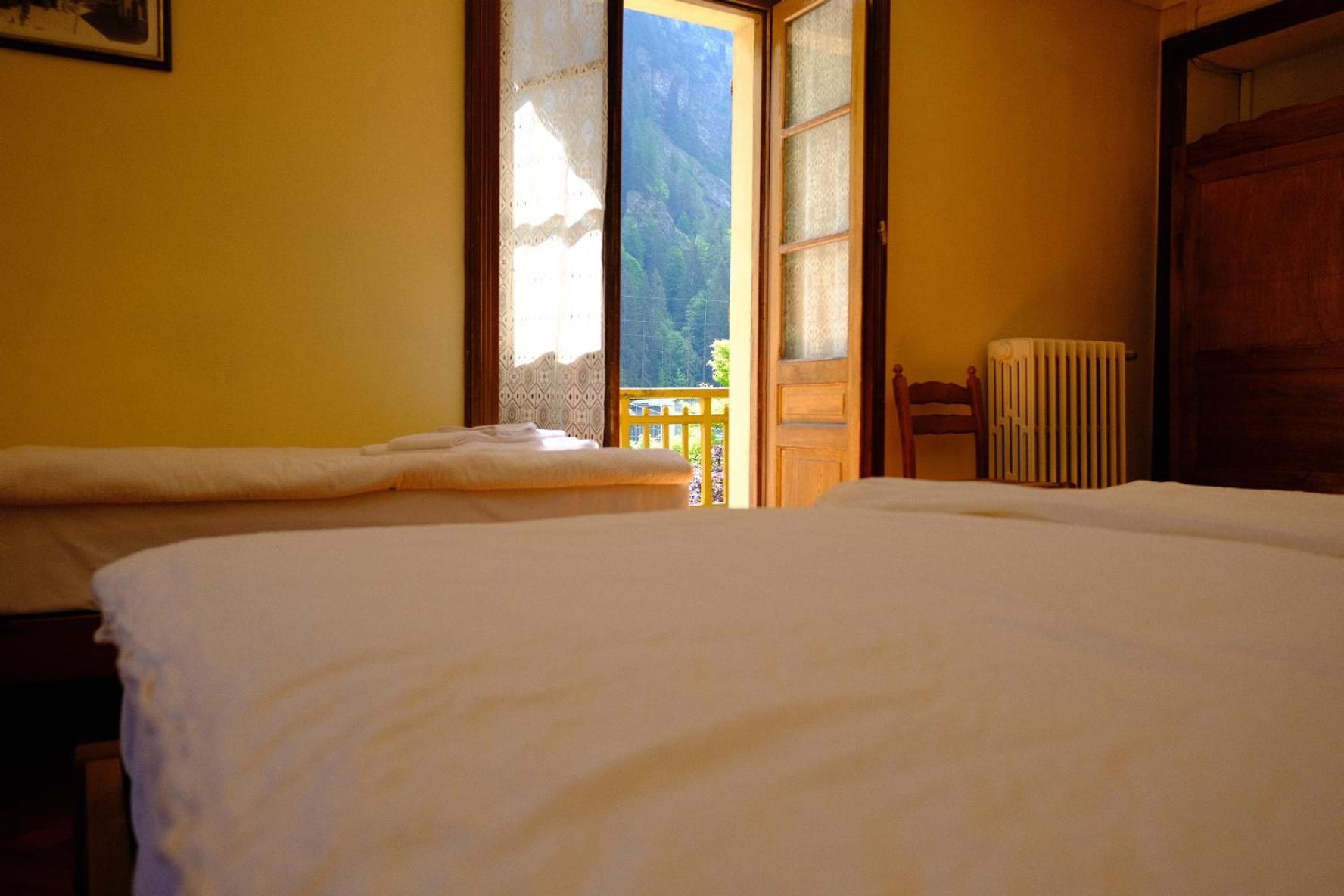 Hotel Villa Tedaldi Gressoney-Saint-Jean Ngoại thất bức ảnh