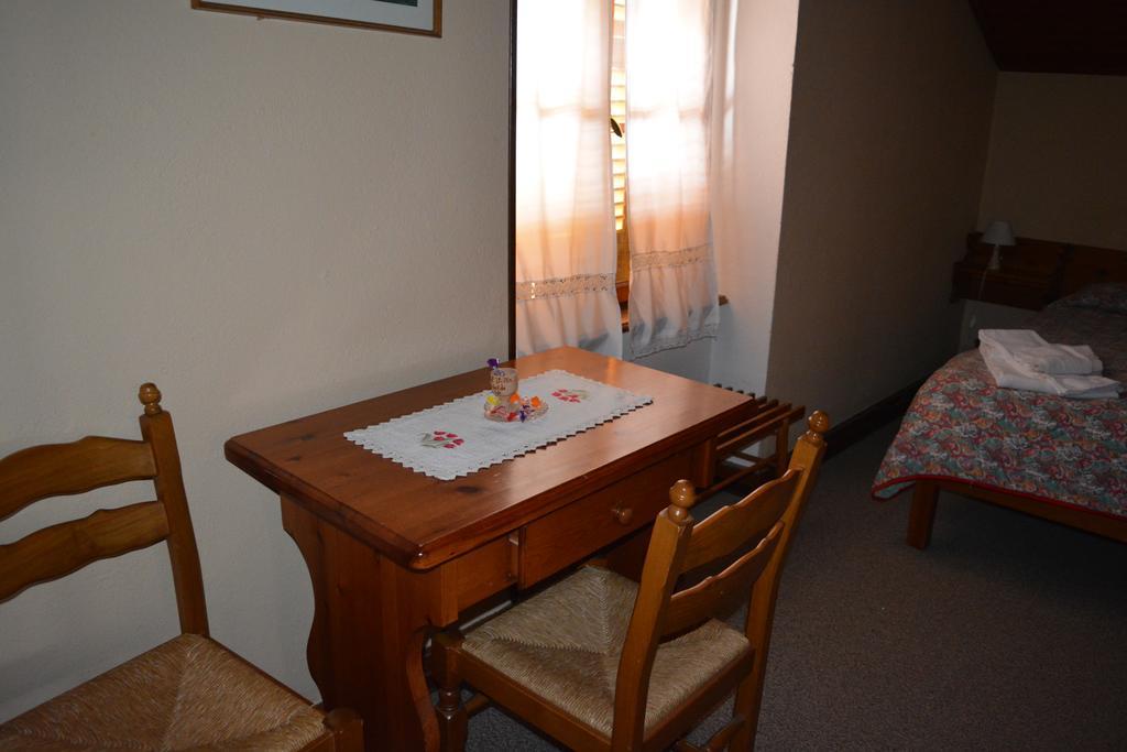 Hotel Villa Tedaldi Gressoney-Saint-Jean Ngoại thất bức ảnh