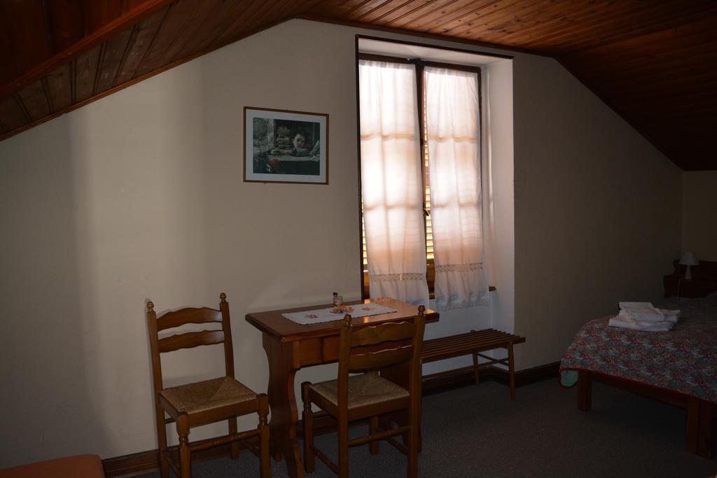 Hotel Villa Tedaldi Gressoney-Saint-Jean Ngoại thất bức ảnh